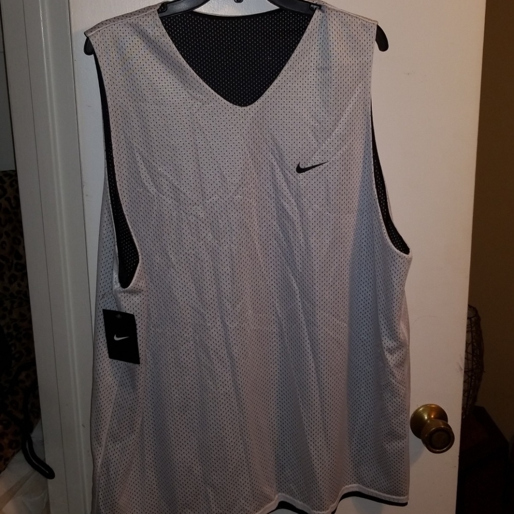 Mens Nike tank